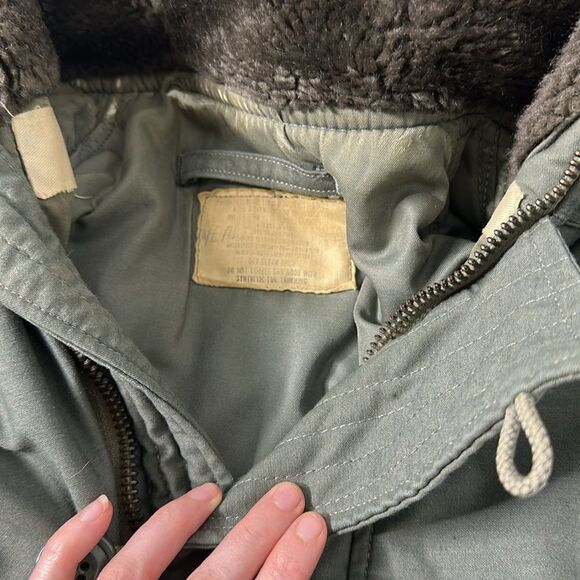 Vintage Military Faux Fur Hooded Cold Weather Parka Jacket - Picture 8 of 9